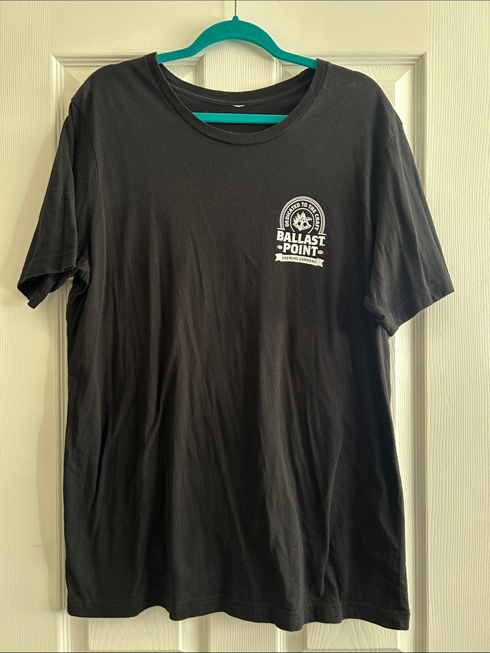 Black Logo Short-Sleeve Men's T-Shirt